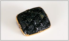 Victorian - Quality 14ct Gold Whitby Jet Brooch / Pendant. 1 x 1 Inches. Not Marked but Tests Gold.