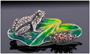 A Very Fine Vintage Silver and Enamel Brooch, In The Form of a Frog on a Leaf. The Frog Inlaid