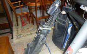 Small Set of Golf Clubs In Bag with Stand.