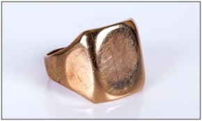 A 9ct Gold Gents Ring of Plain Form. Fully Hallmarked. Weight 7 grams. Ring Size P.