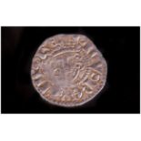 Edward III Silver Penny in fine Condition, Slight clipping to the edges, otherwise in good