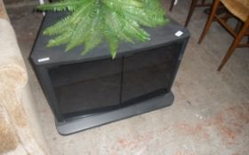 Black Gloss Door TV Unit