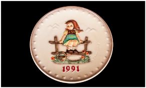 M. J. Hummel 21st Annual Plate, Date 1991 ' Just Resting' Number 287. Hand Painted and Hand Crafted.