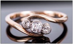 Edward VII 18ct Gold & Platinum 3 Stone Diamond Ring, Fully marked.