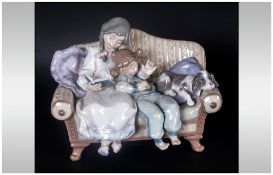 Lladro Group Figure ' Big Sister ' Model Num.5735. Issued 1991. Height 6.75 Inches, Mint Condition.