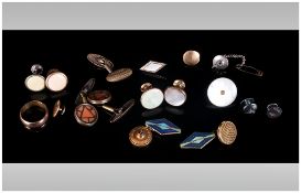 A Collection Of Antique Gents Studs & Cufflinks. 6 pairs.