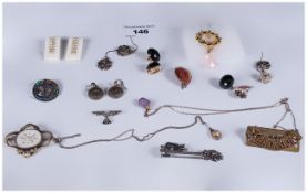 A Collection of Vintage Costume Jewellery etc, 5 Pairs of Earrings, Brooches and Pendants,