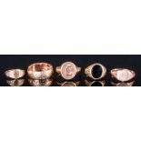 Ladies 9ct Gold Rings, 5 in total. All fully hallmarked. Various sizes. 10 grams.