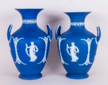 Wedgewood Fine Twin Handle Jasper Ware Classical Pair Of Vase, Decorated with Applied Classical