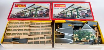 Tri-ang Hornby 2 Boxed Sets 00 Gauge, Comprising R.459A & R459 Large Station Sets