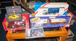 Mixed Lot Comprising Burago Ferrari 456GT (1992), Collezione Ferrari F40, DAF Trucks 'The First