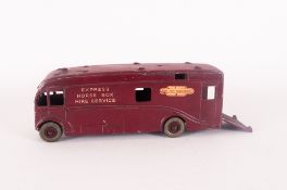 Dinky Supertoys Diecast Model No.981 Horse Box - maroon ''Express Horse Box Hire Service'', red