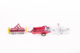 3 Dinky Diecast Farmyard Trailers To Include 324 Hay Rake, Disc Harrow & 321 Massey Harris Manure