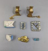 Small Collection of Clasps and Buckles comprising Art Deco hand enamelled glass clasp with