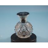 Large Silver & Tortoishell Topped Scent Bottle Cut Glass Oval Glass Bottle, 10.5cm In Height, Silver