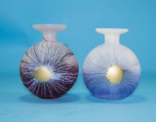 2 globular vases