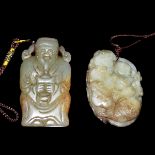 玉雕人物把玩一組二件：老子，荷塘嬰戲鲤魚 Two Carved Jade Pebbles: Scholar with Tablet and Lotus Pond Child with Carp.