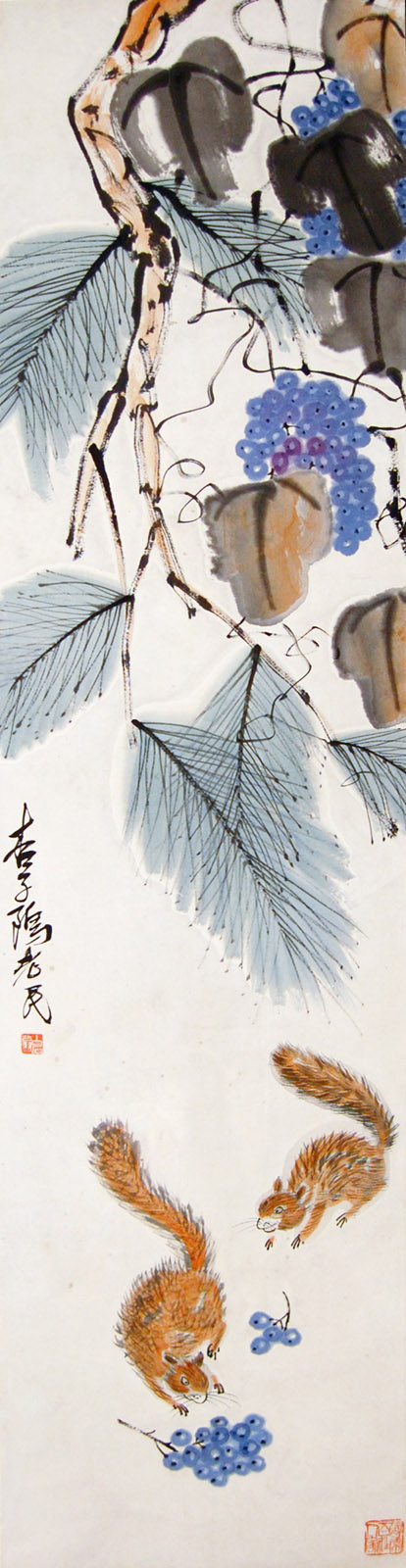 齊白石  (1864 - 1957)  葡萄松鼠  設色水墨紙本立軸  款識：杏子鄔老民  鈐印：  (白石翁)  (尋常百姓人家)  Qi Baishi  Squirrels and Grapes