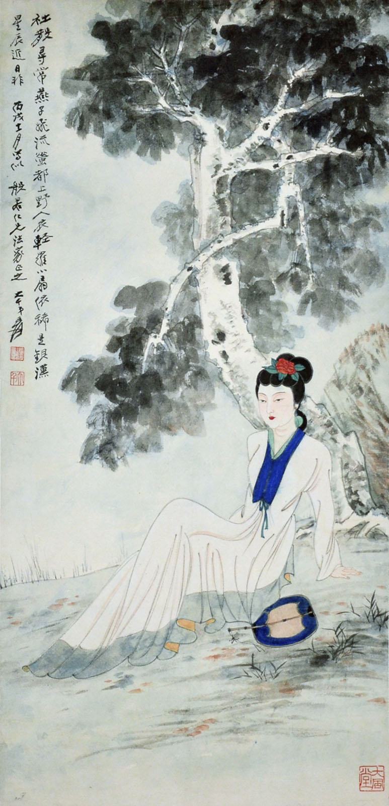 張大千  (1899 - 1983)  槐蔭仕女圖  設色水墨紙本立軸  1946 年作  款識：  社散尋常燕子飛，  流螢都上野人衣；  輕羅小扇依稀是，  銀漢星辰近日非。