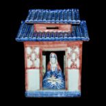 青花釉裡紅雙面塑雕觀音龕 Underglazed Blue with Copper-Red Glazed Guanyin Shrine in Temple-Form Carved in Both