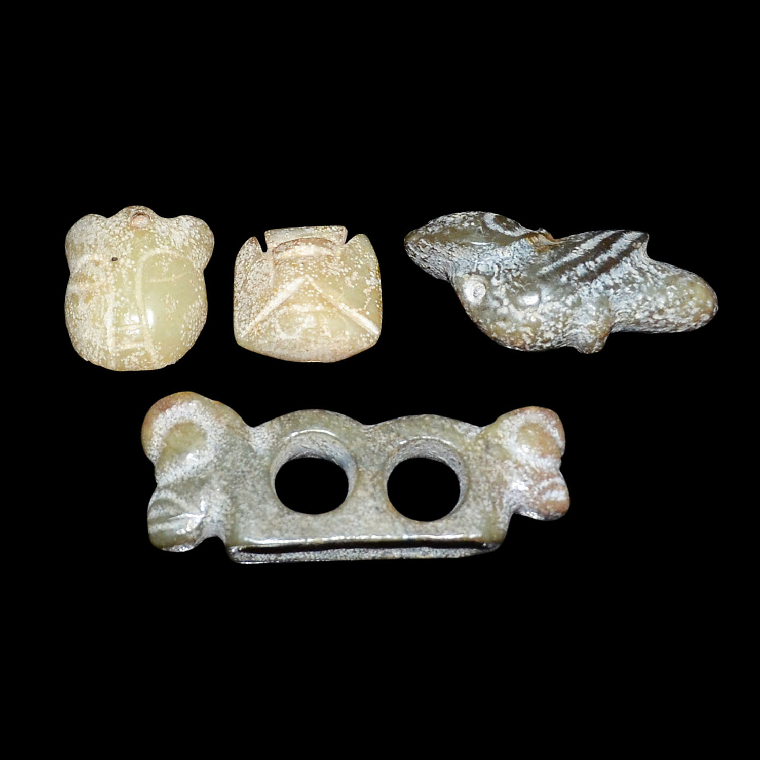 紅山文化玉雕人、鳥、獸紋一組四件 A Group of Four Neolithic Hongshan Culture Jade Carved Ornaments  Total Weight: 108