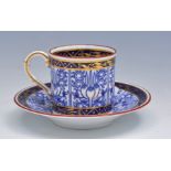 Royal Worcester coffee can and saucers,