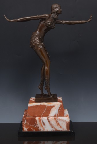 Contemporary bronze figure, of an Art De