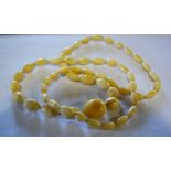 Graduated ivory bead necklace, early 20t