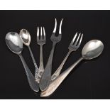 German cased cutlery, and loose cutlery.