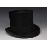 Silk top hat, Lingard, Leicester in a le