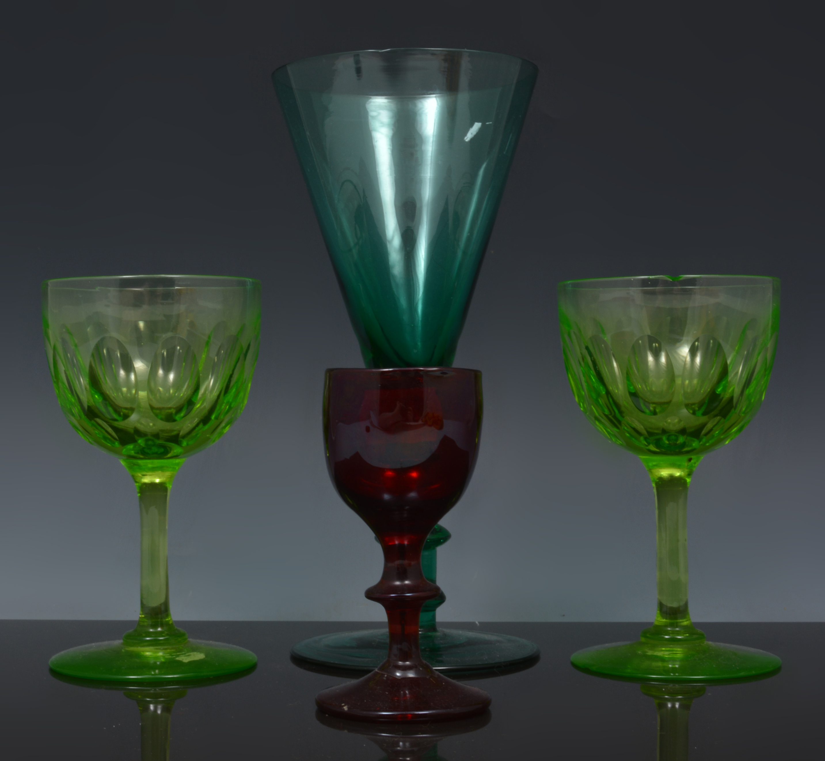 Green tinted wine glass, conical bowl, m