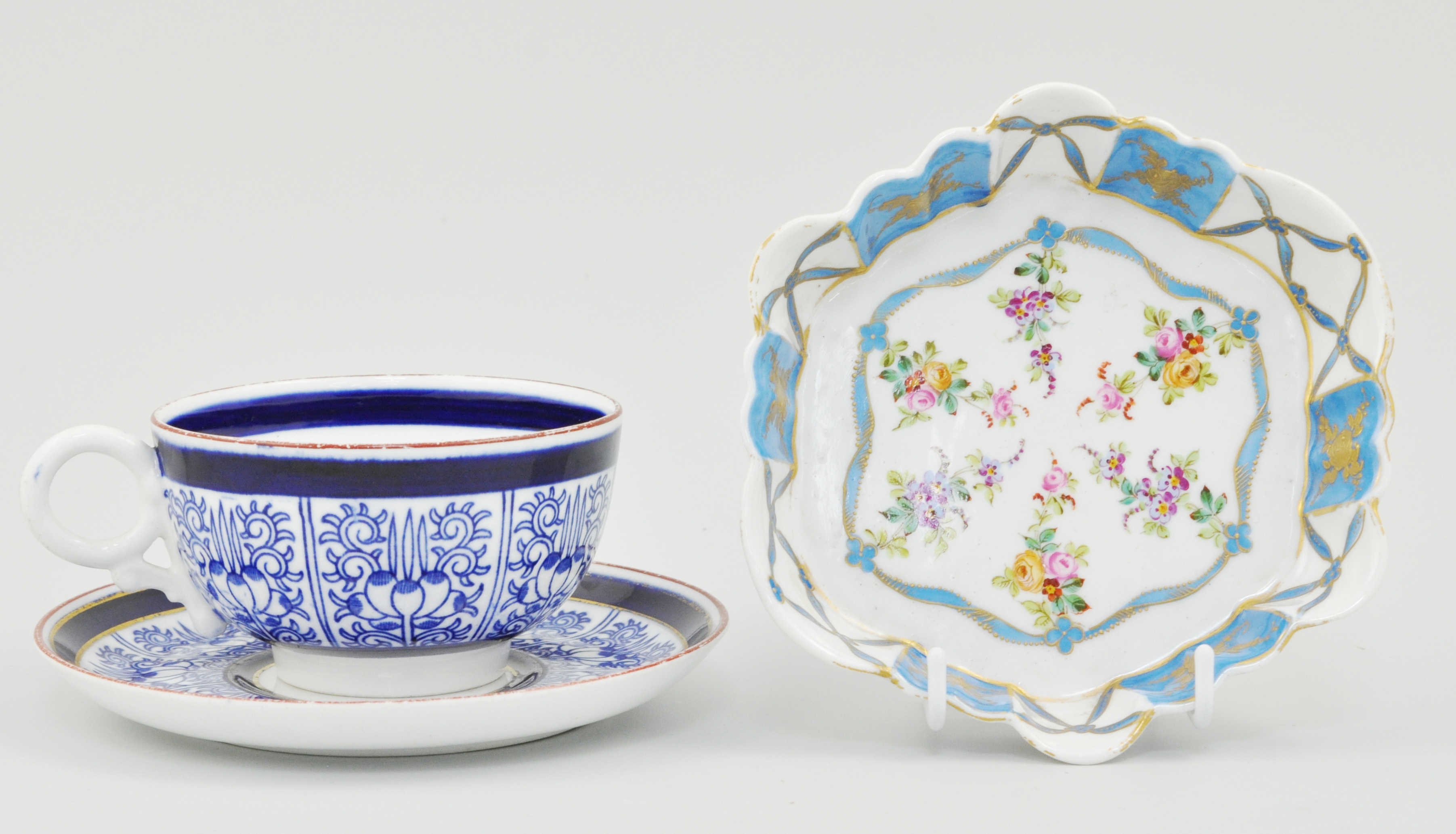 Royal Worcester cup and saucer, Royal Lily pattern,