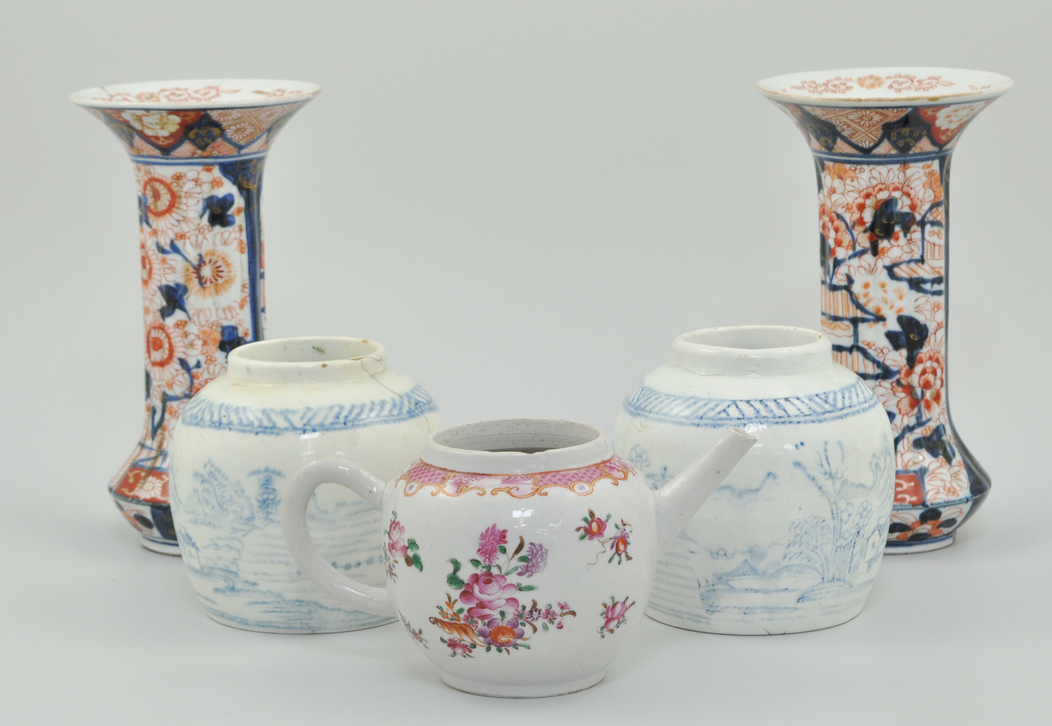 19th Century Chinese bullet-shaped teapot, (no lid), a pair of Imari pattern vases,