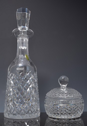 Waterford lead crystal mallet shape decanter, hexagonal stopper,