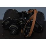 Pair of German 10 x 40 binoculars, Leitz Vetzla 188944,