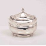 A Victorian oval silver sugar box, by Thomas Levesley, London 1899, hinged lid, gadrooned band, 5oz.