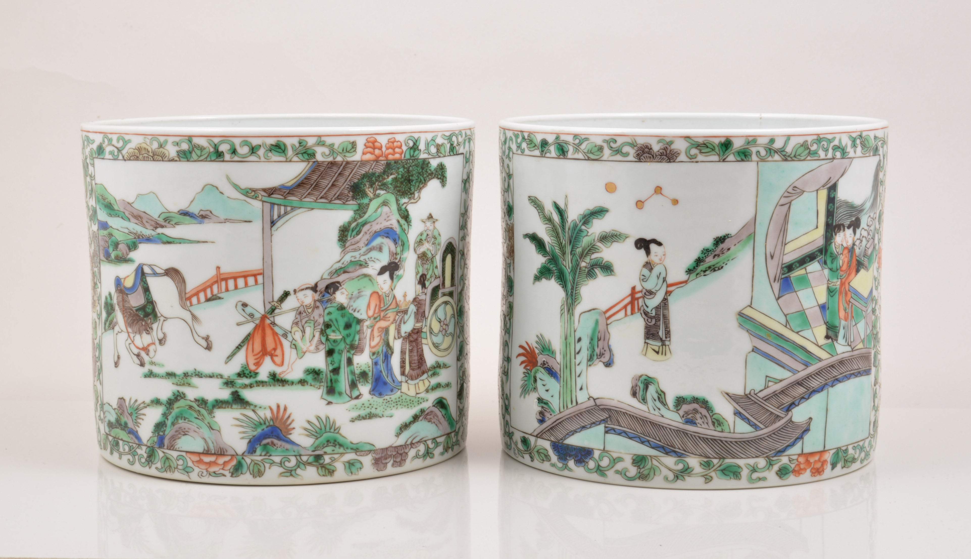 A pair of  Chinese famille verte cylindrical brush pots, 20th Century, - Image 4 of 4