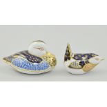 Royal Crown Derby "Imari" pattern paperweight, modelled as a Wren and another of a Duck,