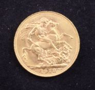 A George V 1918 gold sovereign, EF