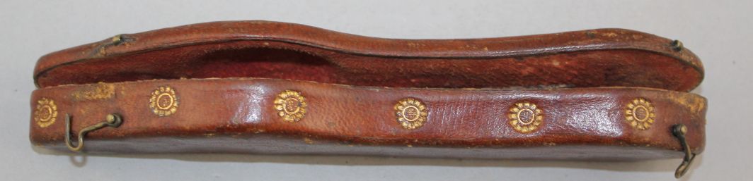 A late 17th / early 18th century folding travelling knife and fork, each with green stained ivory - Image 4 of 5