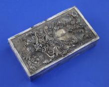 A 19th century Chinese silver filigree work snuff box, of rectangular form, the lid decorated with a