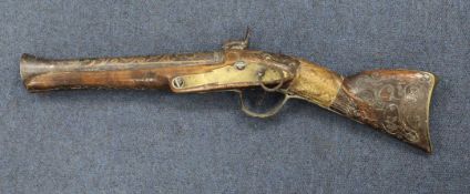 A 19th century Turkish percussion cap blunderbuss pistol, with walnut stock and scrolling wire