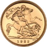 Great Britain. Half Sovereign, 1982. KM-922. Weight 0.1176 ounce. Elizabeth II. In original case.