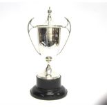 A SILVER TWO HANDLED TROPHY CUPS & COVER Sheffield 1927, leaf capped handles, lift off rising cover,