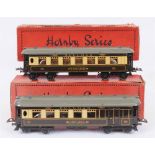 [O GAUGE]. A PAIR OF HORNBY NO.2 SPECIAL PULLMAN COACHES comprising a saloon, 'Loraine', and a