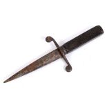 19TH CENTURY - CRIMEA - A RARE BOOT KNIFE  with a steel hilt and chequered ebony handle, 22cm long.