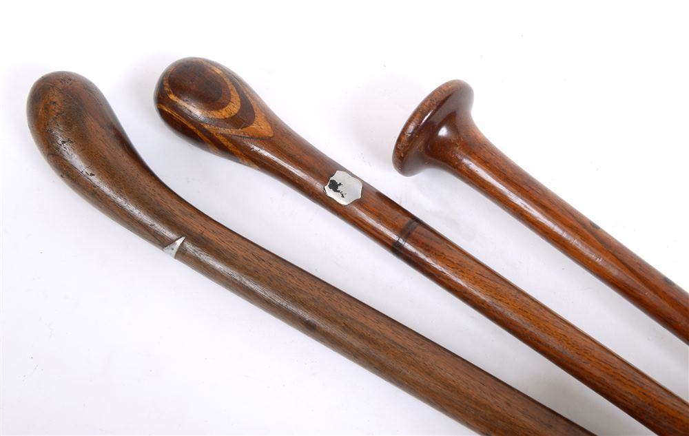 GREAT WAR AVIATION - AN AIRCRAFT 'PROPELLER' MAHOGANY CANE  inlaid with a bi-plane and inscribed '