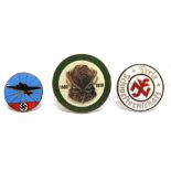 GERMANY - A RARE GERMAN NSV SCHWESTERNSCHAFT AUSTRIA NS-V RED CROSS VOLUNTEER NURSE WHITE ENAMEL