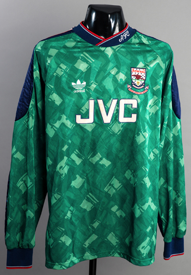 David Seaman: a green Arsenal goalkeeping jersey season 1991-92,
long-sleeved,