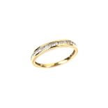 18 ct yellow gold diamond half eternity ring. Set with fifteen round brilliant cut diamonds.